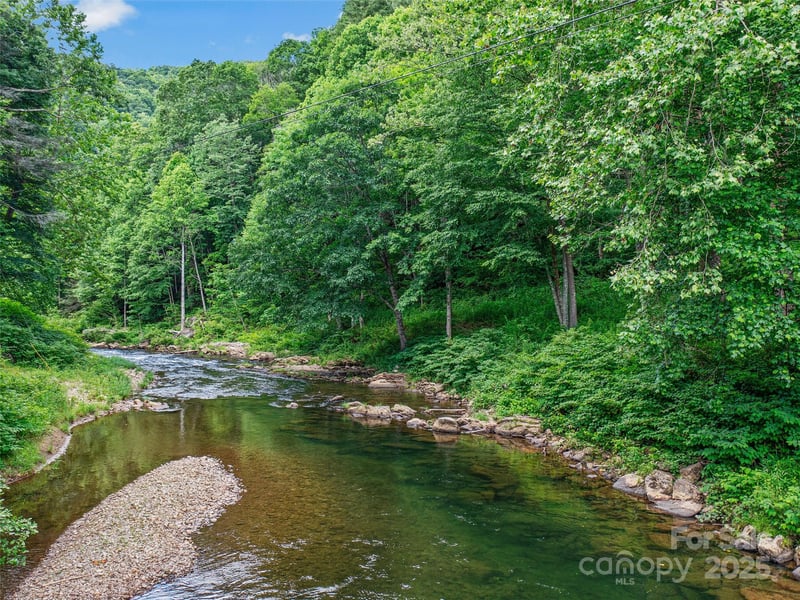 Tract 1 Hill Top Dr, Burnsville, NC 28714