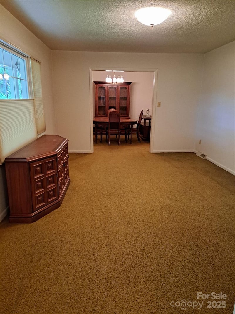 123 Softwind Ln, Concord, NC 28025