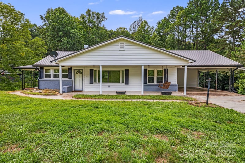 8171 Sugar Hill Rd, Marion, NC 28752