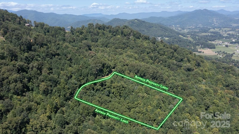 107 Escalante Rd #14, Waynesville, NC 28785