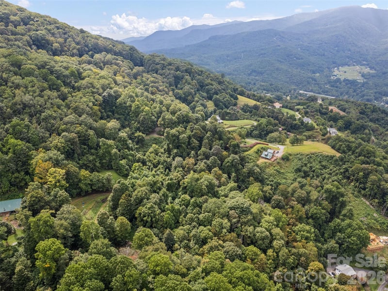 403 Malin Trl, Waynesville, NC 28786
