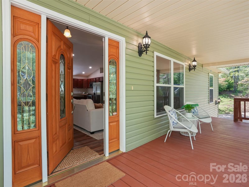 11 Tahchee Trl, Fletcher, NC 28732