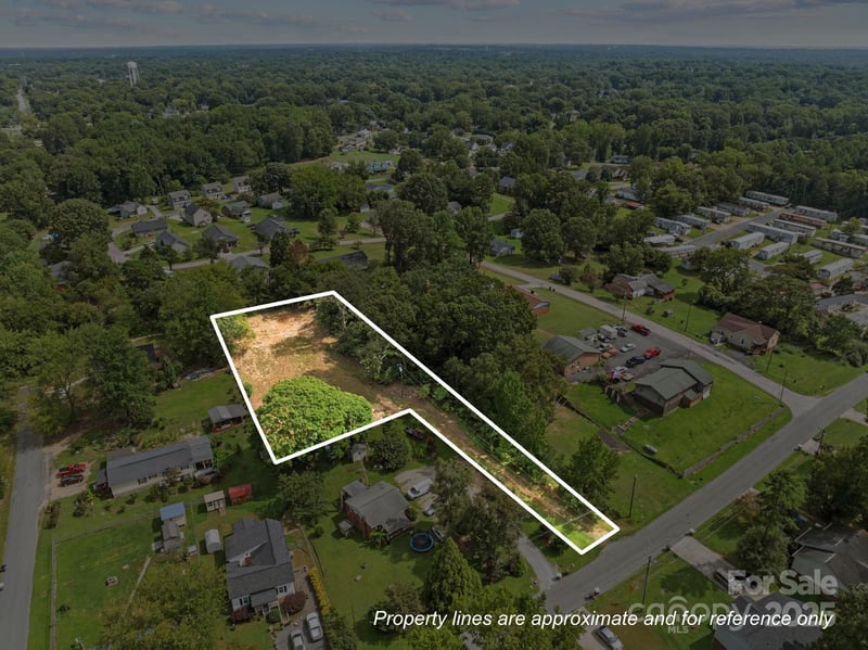 621 Pleasant Ave, Kannapolis, NC 28081