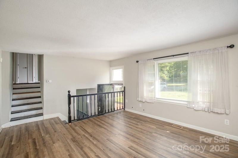129 Woodland Dr, Havelock, NC 28532