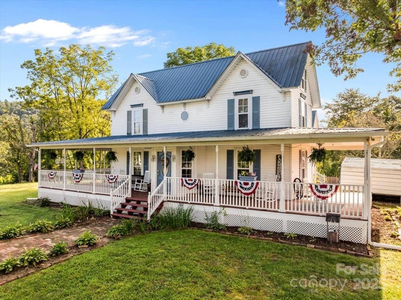 201 Murphy Hill Rd, Weaverville, NC 28787