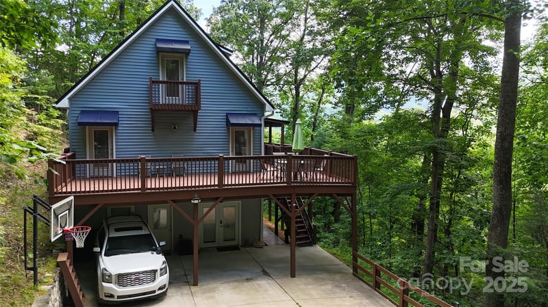 607 Rocky Top Trl, Barnardsville, NC 28709