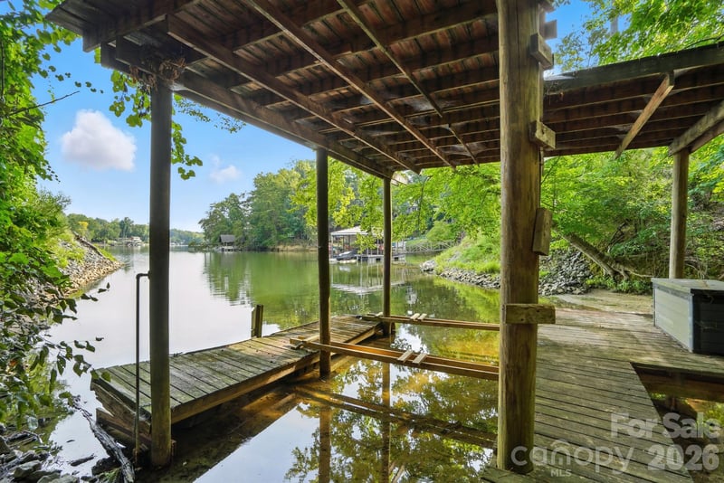 29010 Silver Fox Dr, Tega Cay, SC 29708