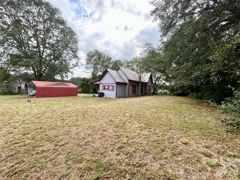 345 Pea Ridge Rd, Mooresboro, NC 28114