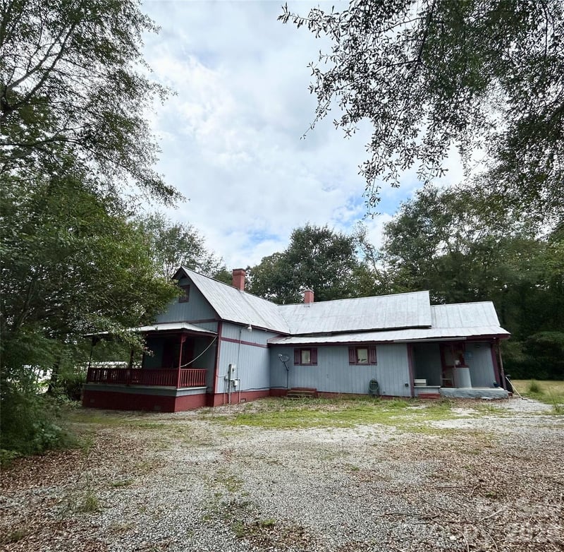 345 Pea Ridge Rd, Mooresboro, NC 28114