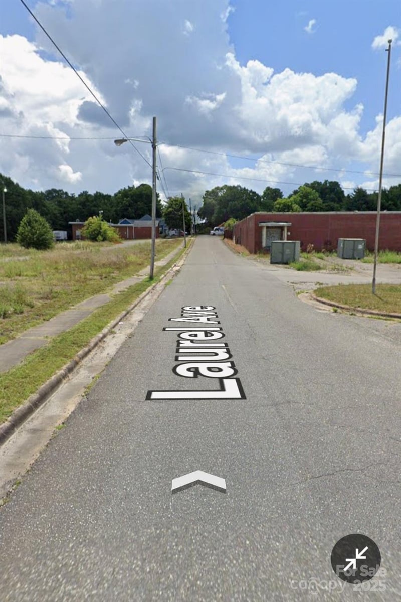 215 Laurel Ave #16, Grover, NC 28073