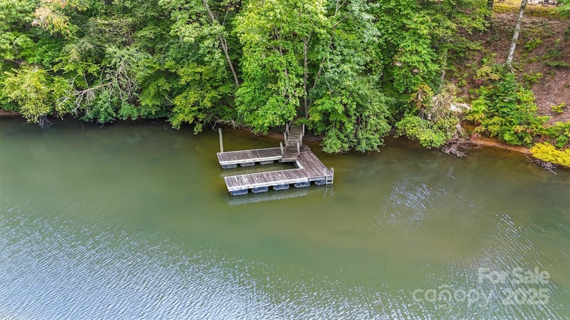 8068 Summit Ridge Dr, Catawba, NC 28609