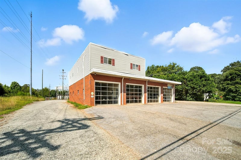 235 Teague Town Rd, Taylorsville, NC 28681