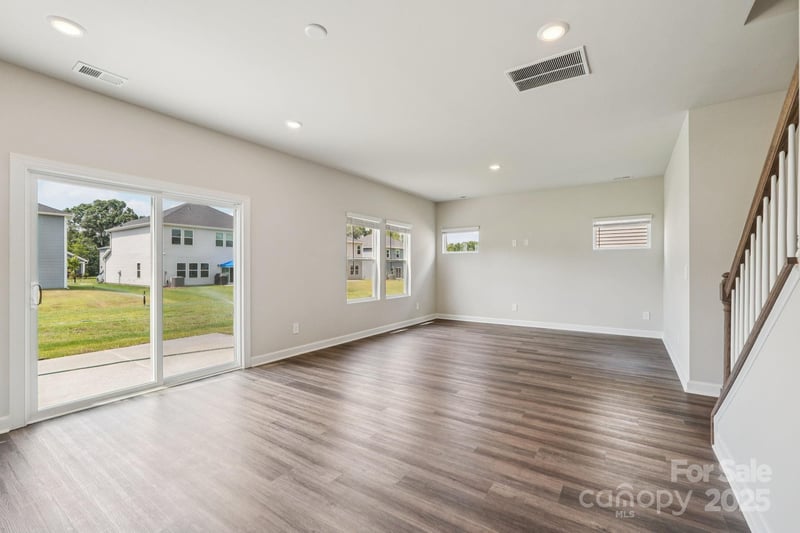 1470 Carthage Dr, Salisbury, NC 28144