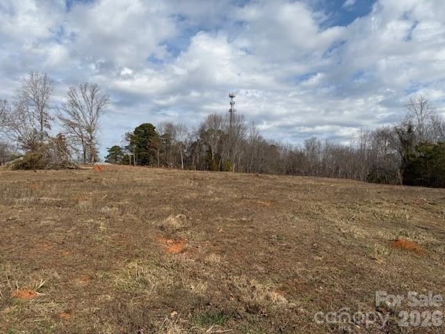 2114 Finger Bridge Rd, Hickory, NC 28602