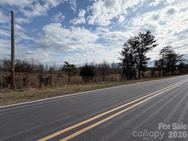 2114 Finger Bridge Rd, Hickory, NC 28602