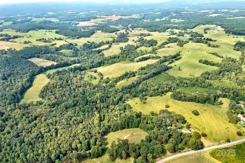 000 Casar Belwood Rd, Lawndale, NC 28090