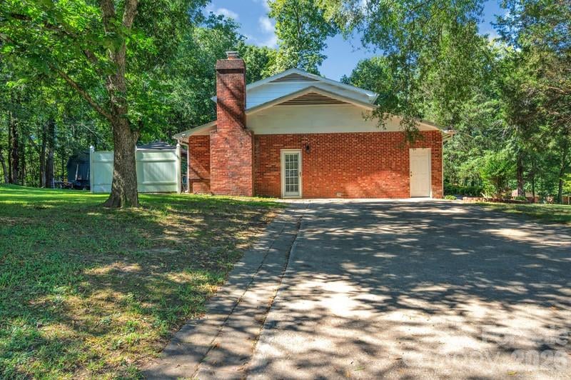 201 Bayberry Dr, Salisbury, NC 28147