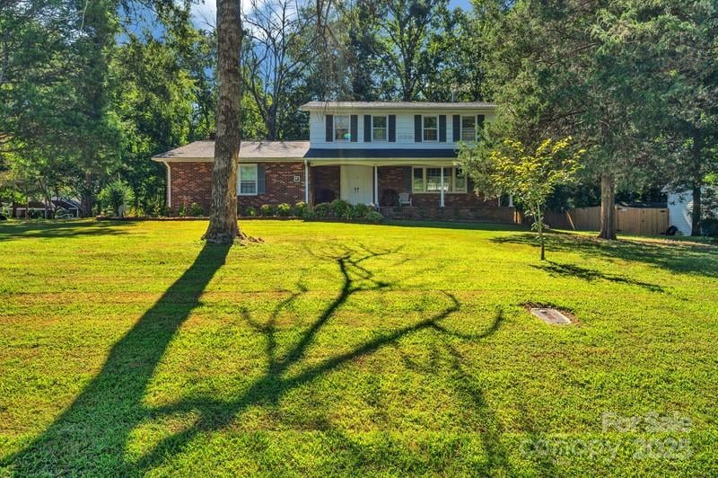 201 Bayberry Dr, Salisbury, NC 28147