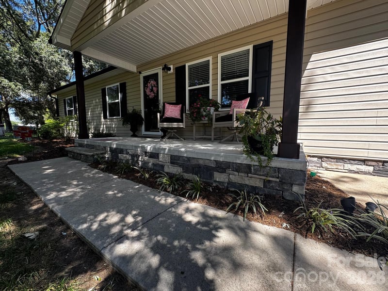 4722 Chapel Rd, Maiden, NC 28650