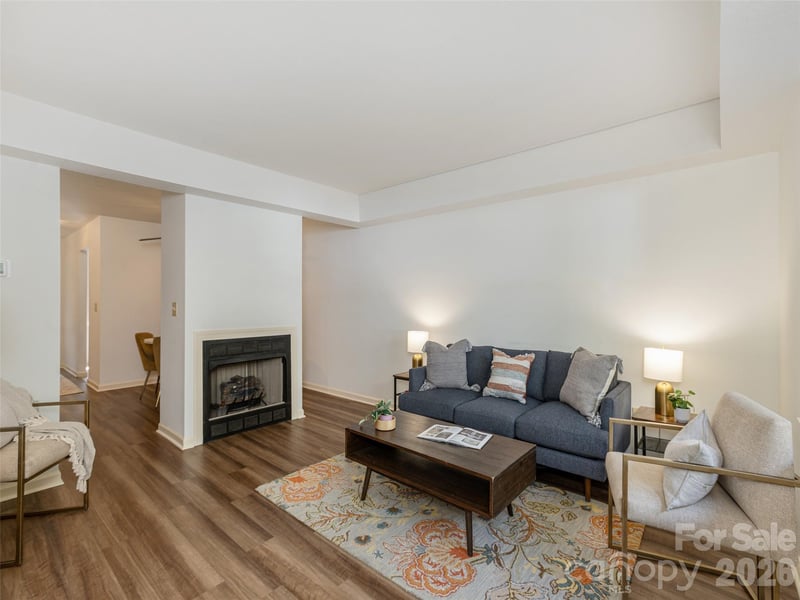 702 Carlyle Way, Asheville, NC 28803