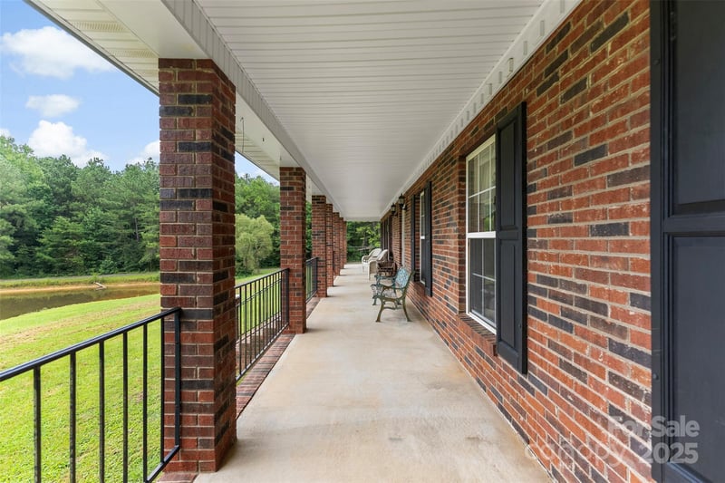 908 Ramseur Rd, Bessemer City, NC 28016