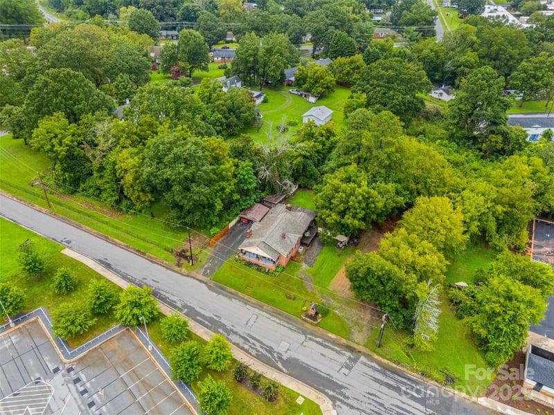116 Kenworthy Ave, Lowell, NC 28098