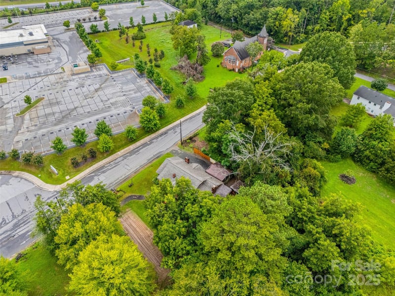 116 Kenworthy Ave, Lowell, NC 28098