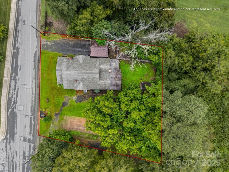 116 Kenworthy Ave, Lowell, NC 28098