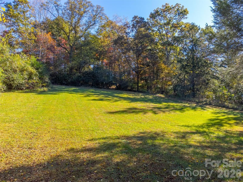 120 Trimont Trl, Franklin, NC 28734