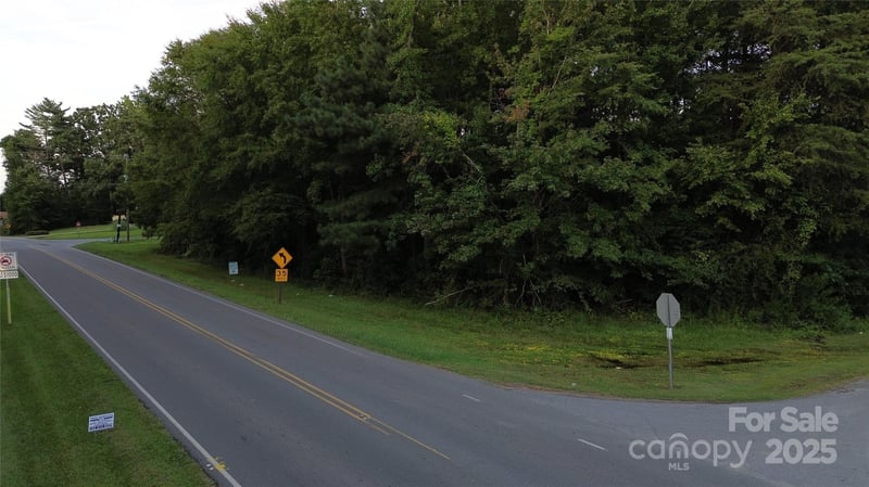 000 Hickory Grove Rd, Mount Holly, NC 28120