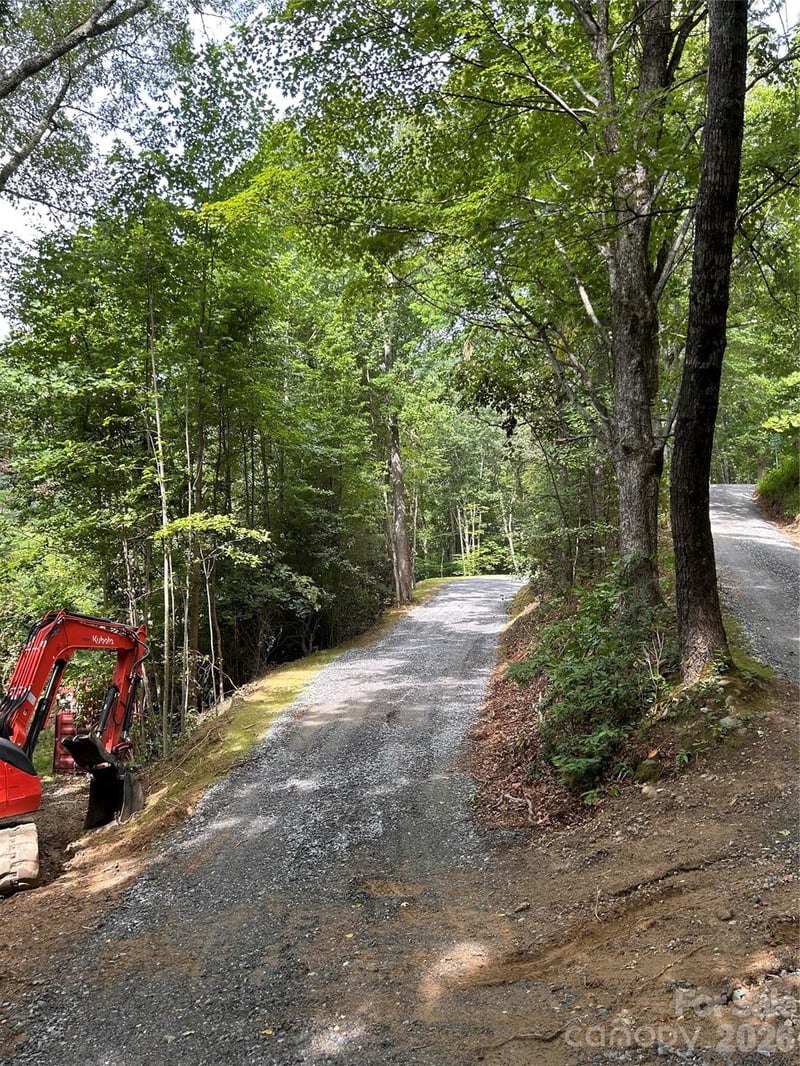 38 Imperial Ct, Waynesville, NC 28785