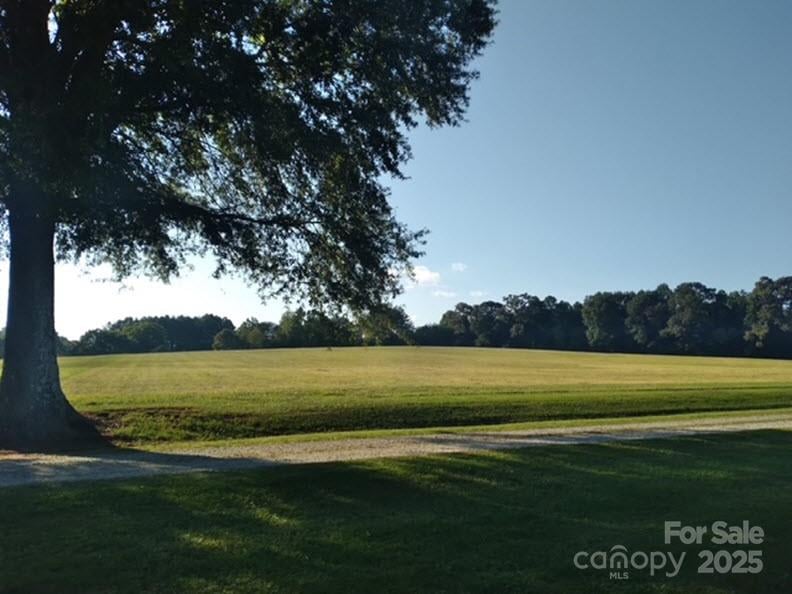 425 N St, Newton, NC 28658