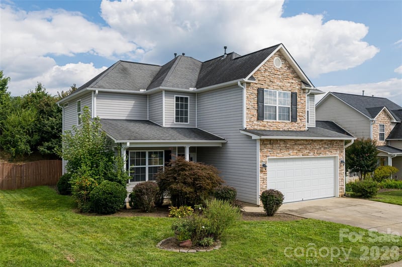 163 Yadkin Rd, Fletcher, NC 28732
