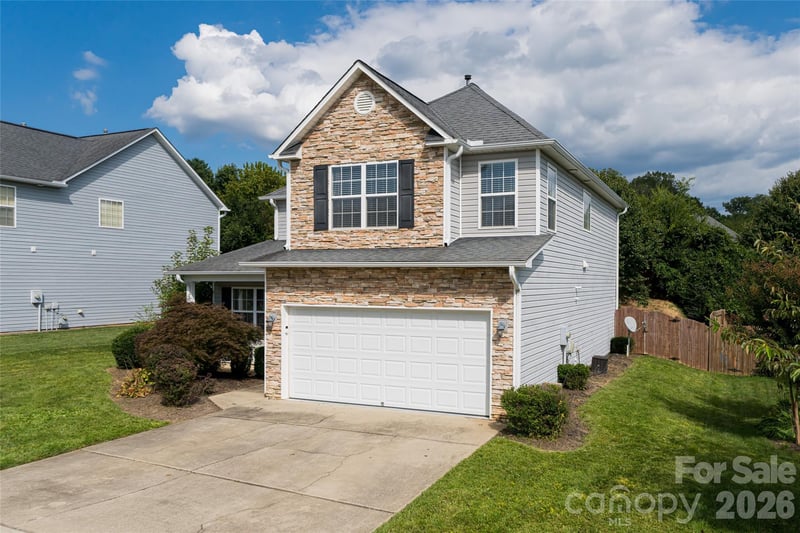 163 Yadkin Rd, Fletcher, NC 28732