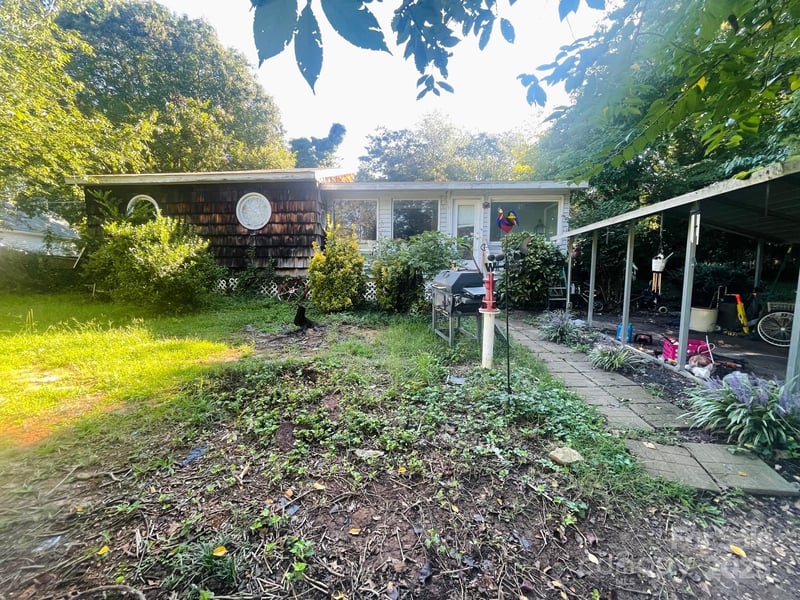 137 Gondola Rd, Mooresville, NC 28117