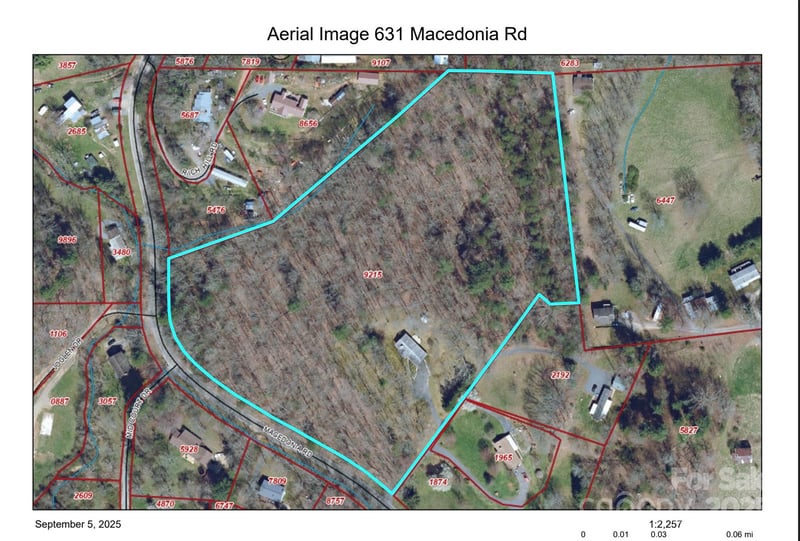 631 Macedonia Rd, Asheville, NC 28804