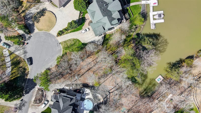 11055 Holiday Cove Dr, Tega Cay, SC 29708