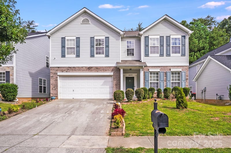 16035 Long Talon Way, Charlotte, NC 28278