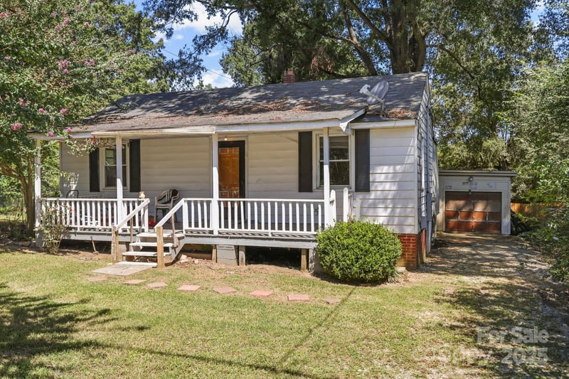 1530 Buffalo St, Kannapolis, NC 28081