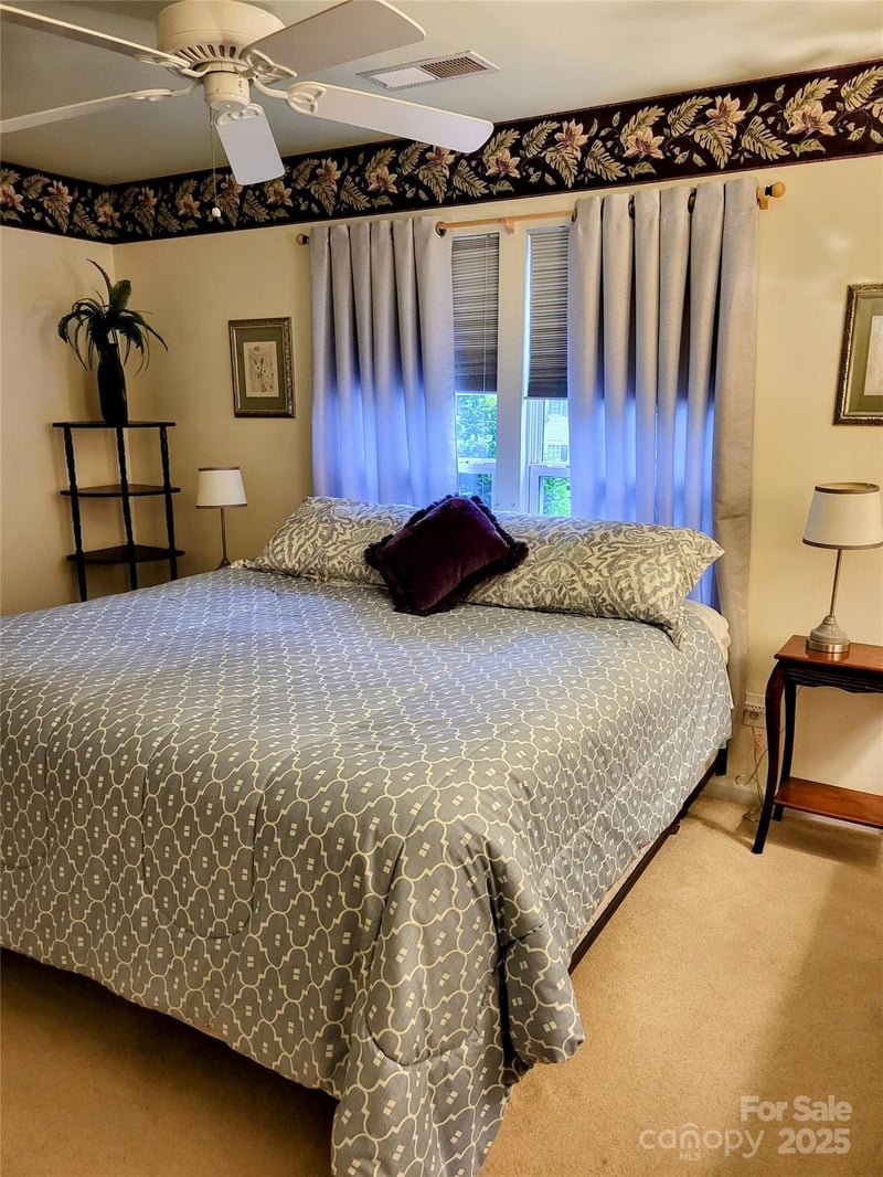 140 Flowering Grove Ln, Mooresville, NC 28115
