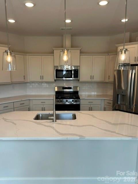 3048 Five Creek Rd, Charlotte, NC 28213