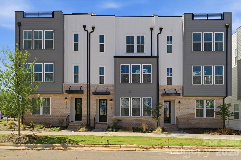 7013 Westrow Ave #111, Charlotte, NC 28278