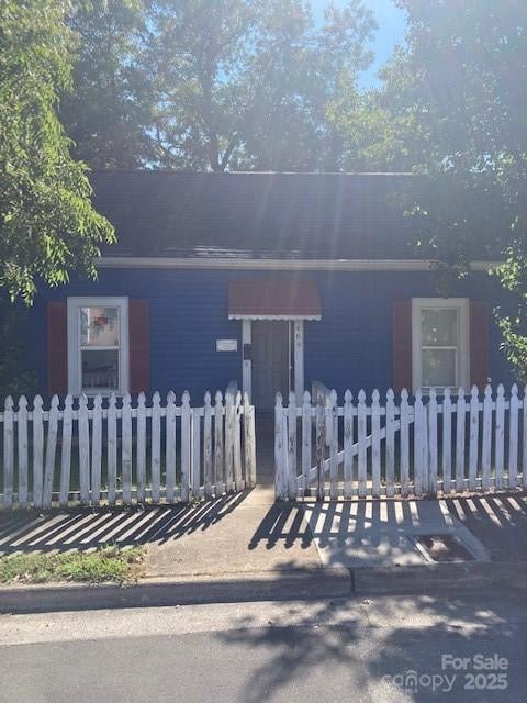 409 Fisher St, Salisbury, NC 28144