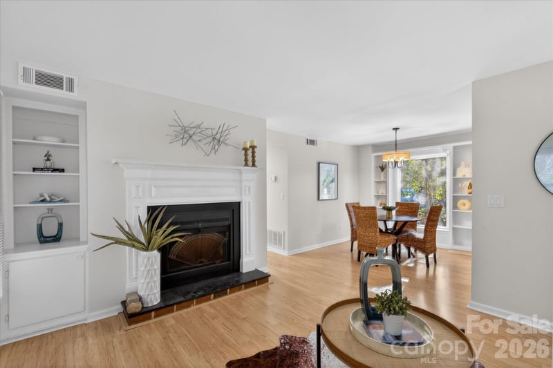 430 Queens Rd #311, Charlotte, NC 28207
