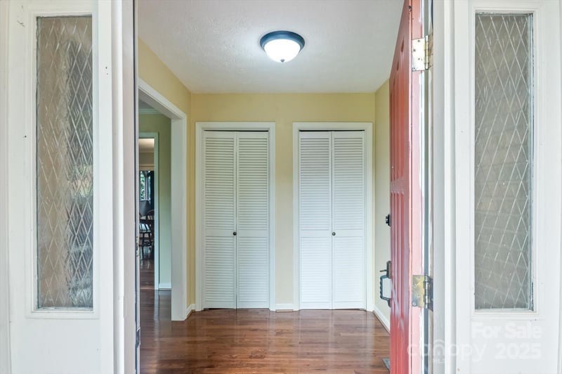 196 Broadview Cir, Brevard, NC 28712