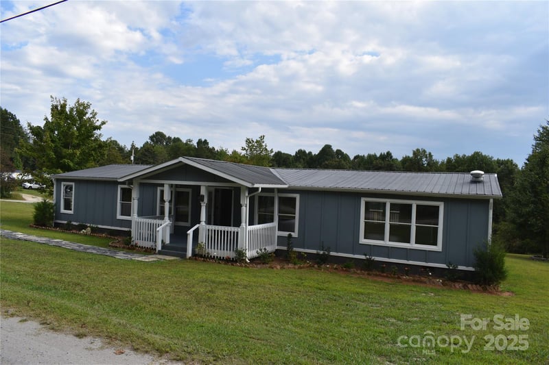 91 Sweet Gum Dr, Nebo, NC 28761