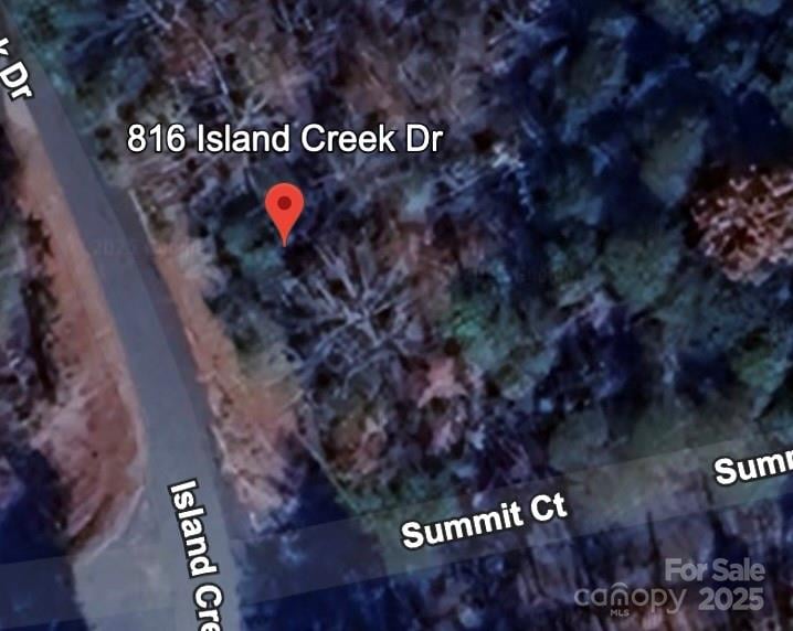 816 Island Creek Dr, Troy, NC 27371