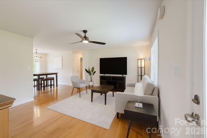105 Bluebell Ridge Ln, Weaverville, NC 28787