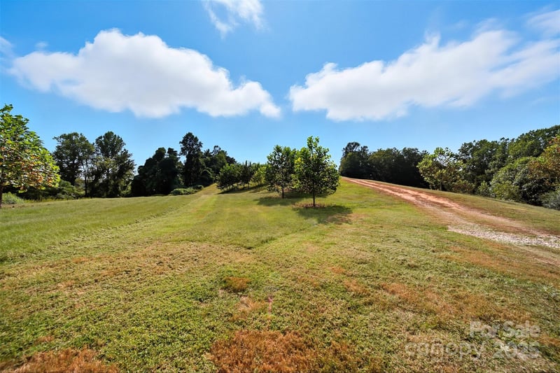 000 Myers Rd, Granite Falls, NC 28630