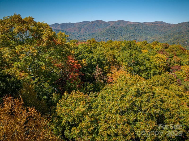 205 Chickadee Ln #205, Maggie Valley, NC 28751